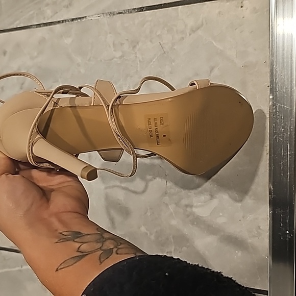 Charlottw russe heels - Picture 4 of 9